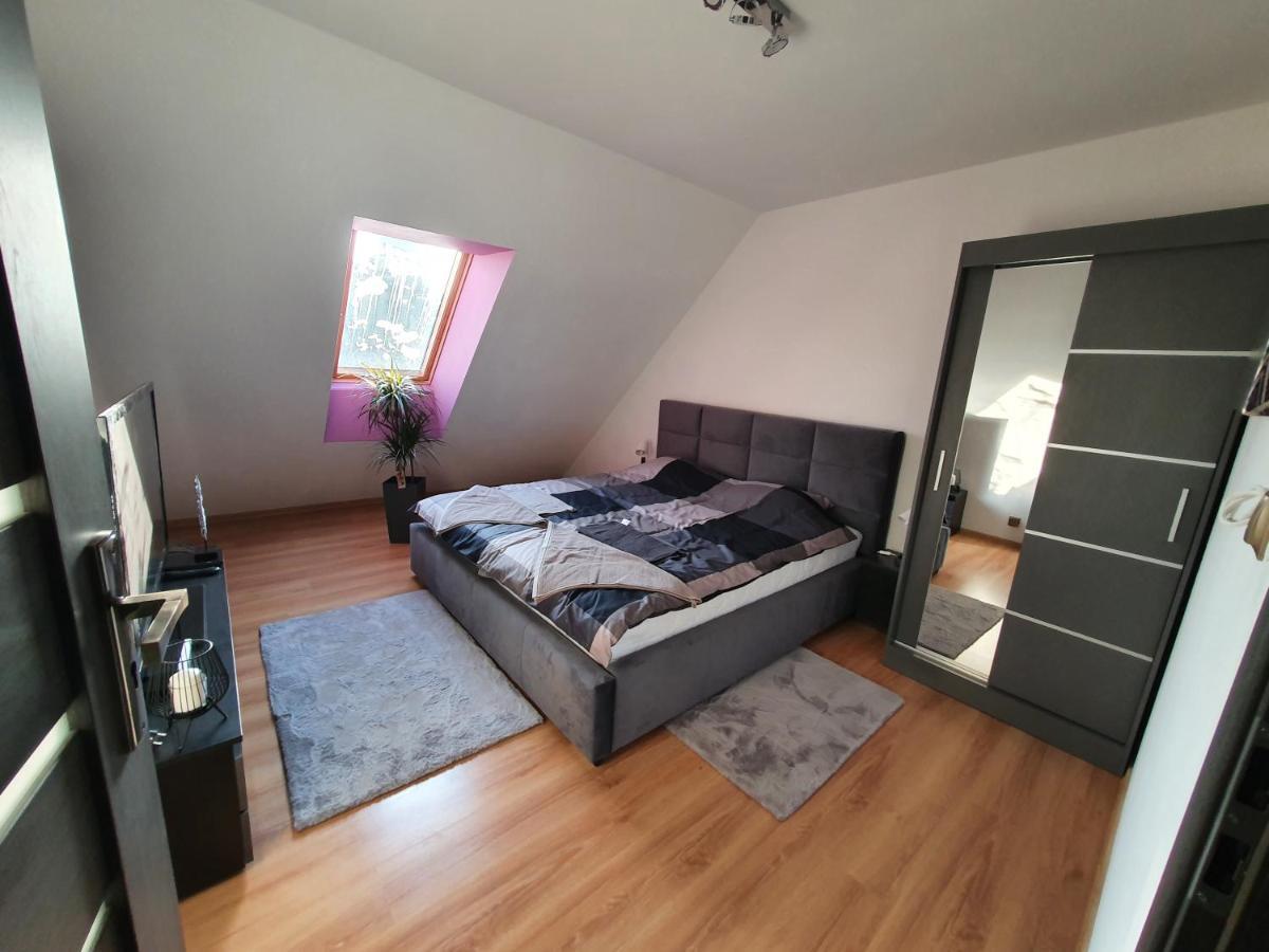 Nowy Dom Apartament Z Widokiem Na Gory 8 Osob Bielsko-Biała Dış mekan fotoğraf